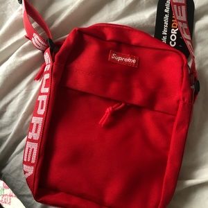 Supreme Shoulder bag